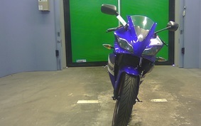 YAMAHA YZF-R125 RE06