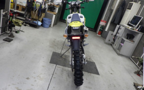 HUSQVARNA TE300