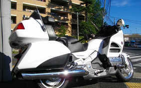 HONDA GL 1800 GOLD WING 2012 SC68