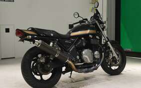 KAWASAKI ZEPHYR 1100 2004 ZRT10A