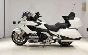 HONDA GL 1800 GOLD WING TOUR DCT 2021 SC79