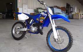 YAMAHA YZ125 1998 CE03C