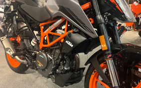 KTM 390 DUKE JPJ40