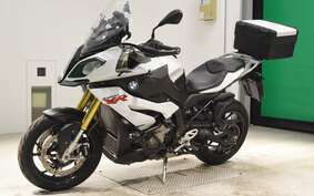 BMW S1000XR 2016 0D03