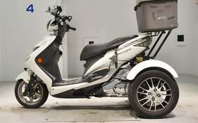 YAMAHA CYGNUS 125 Trike X SE46