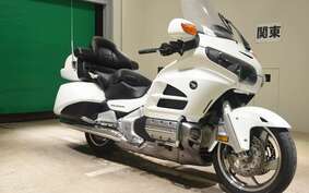 HONDA GL 1800 GOLD WING 2013 SC68