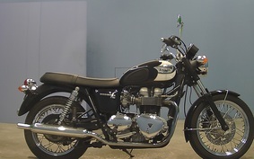 TRIUMPH BONNEVILLE T100 2004 J902TM