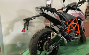 KTM 125 DUKE JPA40