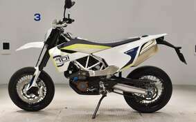 HUSQVARNA 701SM 2016 UST4