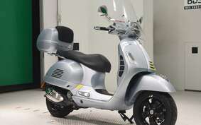 VESPA GTS300 SUPER 2022