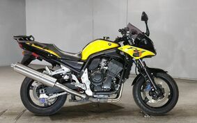 YAMAHA FZ FAZER FEATHER 2003 RN07