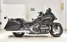 HONDA GL 1800 GOLD WING F6B 2013 SC68