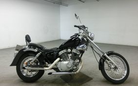 YAMAHA VIRAGO 250 3DM