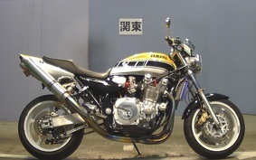 YAMAHA XJR1300 1999 RP01J