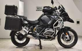 BMW R1250GS ADVENTURE 2022 0M11