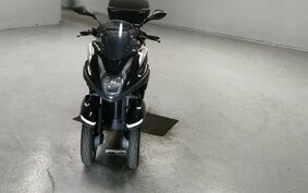 YAMAHA TRICITY 125 SE82J