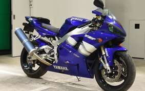 YAMAHA YZF-R1 2000 RN04