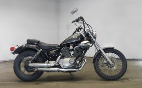 YAMAHA VIRAGO 250 3DM