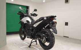 SUZUKI DL650 ( V-Strom 650 ) A 2015 VP56A