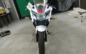 HONDA CBR125R JC50