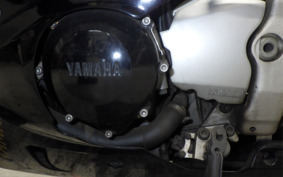 YAMAHA YZF-R1 1998 RN011