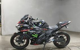 YAMAHA YZF-R3 2015 RH07J