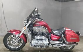 TRIUMPH ROCKET STAR 2005 TLC10