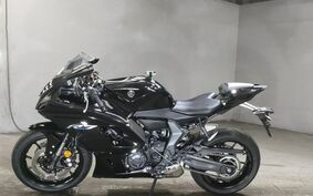 YAMAHA YZF-R7 2022 RM39J