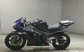 YAMAHA YZF-R1 2003 RN10