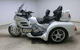 HONDA GL 1800 GOLD WING TRIKE 2004 SC47