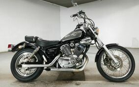 YAMAHA VIRAGO 250 3DM