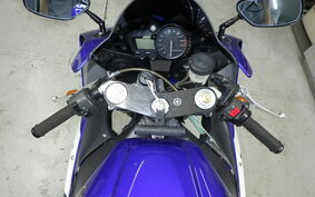 YAMAHA YZF-R1 2002 RN09