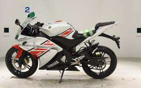 YAMAHA YZF-R125 RE06