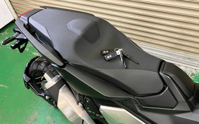 HONDA X-ADV 750 2023 RH10