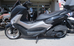 YAMAHA N-MAX SG31