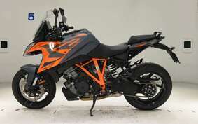 KTM 1290 SUPER DUKE GT 2024