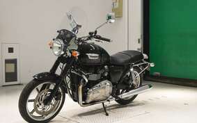 TRIUMPH BONNEVILLE SE 2010