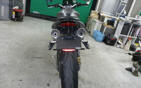 TRIUMPH STREET TRIPLE R 2009 MD4166