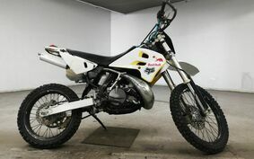 SUZUKI RMX250 S SJ13A