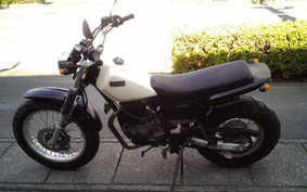 YAMAHA TW225 2003 DG09J