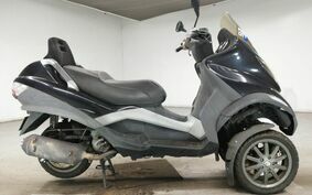 PIAGGIO MP3 250 RL M472