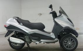 PIAGGIO MP3 250 IE M472