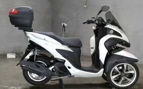 YAMAHA TRICITY 125 SE82J