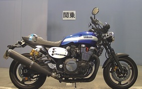 YAMAHA XJR1300 C 2016 RP19