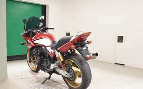 HONDA CB400 SUPER BOLDOR VTEC 2013 NC42