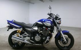 YAMAHA XJR1300 2001 RP03J