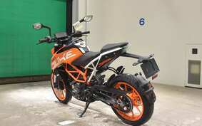 KTM 390 DUKE 2017 JPJ40