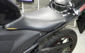 YAMAHA YZF-R25 RG10J