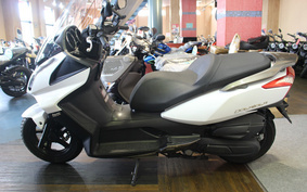 KYMCO ダウンタウン125i SK25