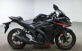 YAMAHA YZF-R25 RG10J